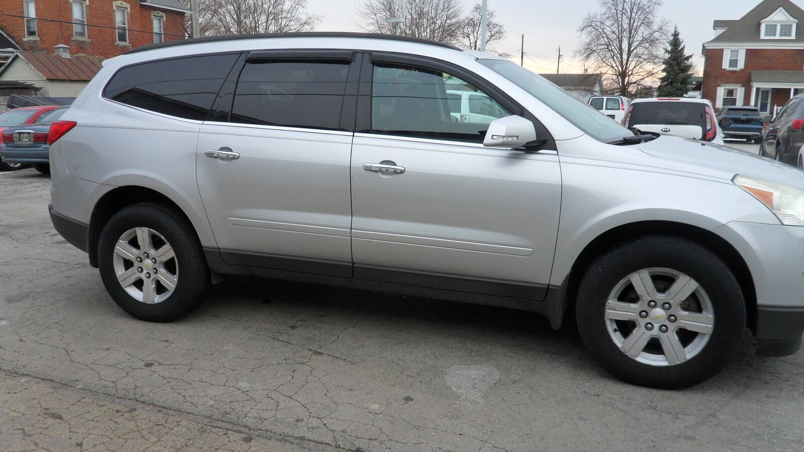 2011 CHEVROLET Traverse