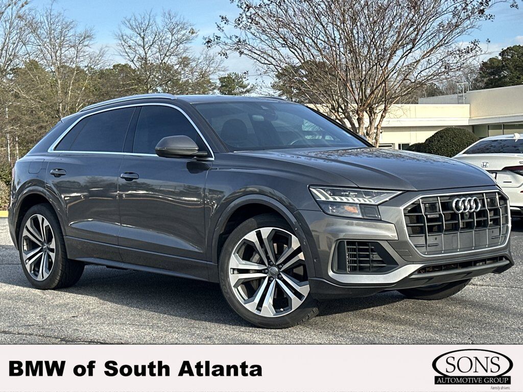 2020 AUDI Q8