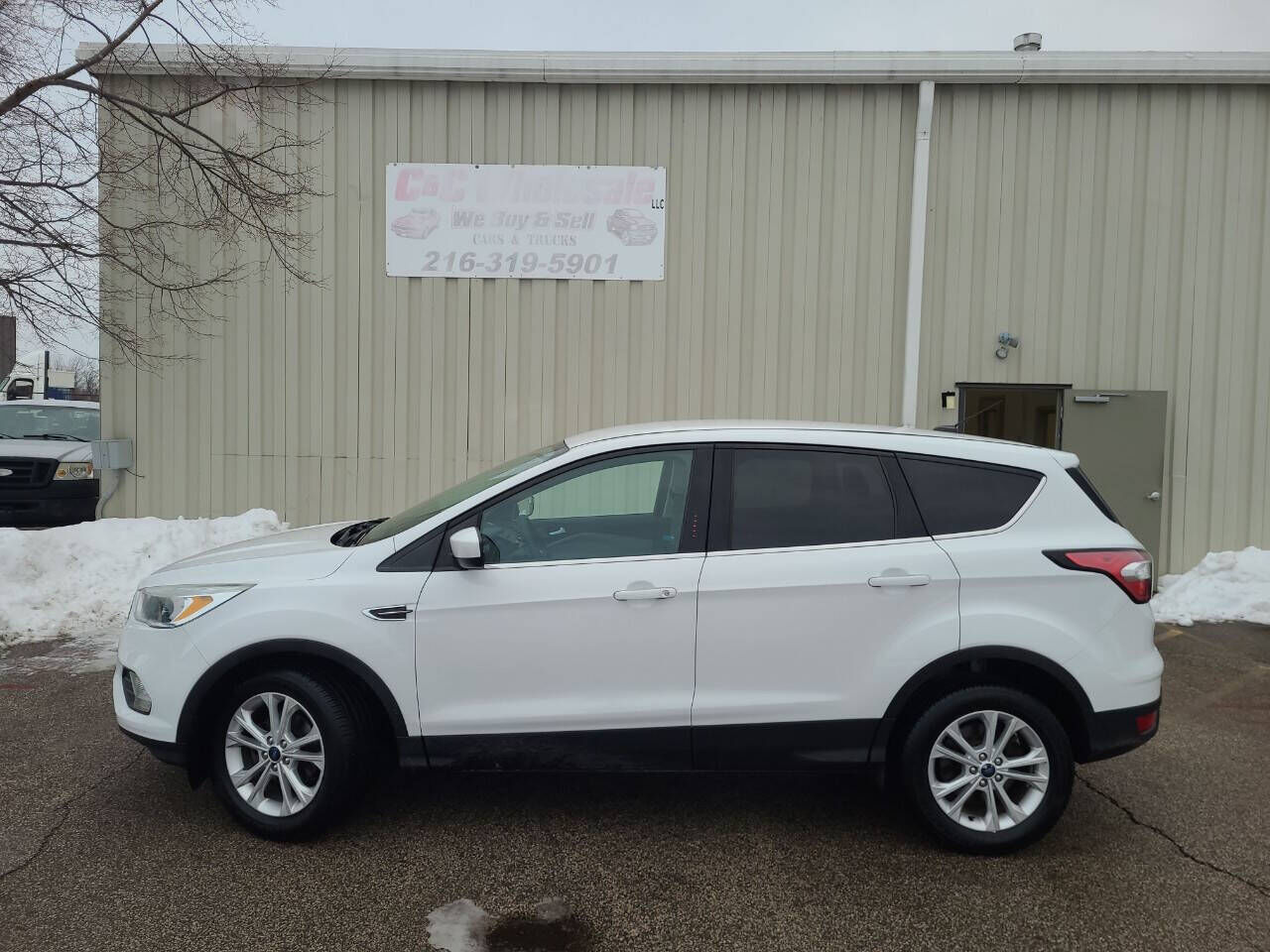 2017 FORD Escape
