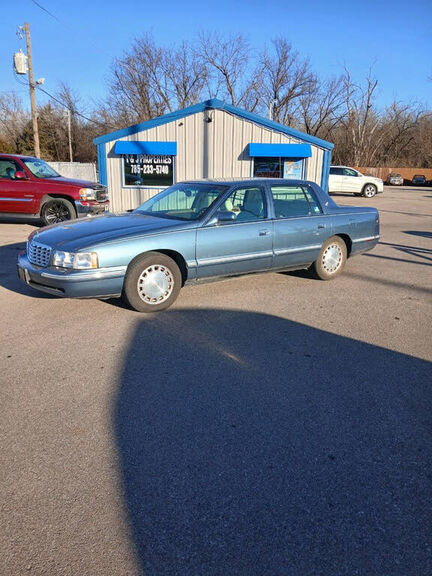 1999 CADILLAC Deville