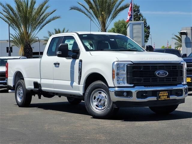 2025 FORD F-250