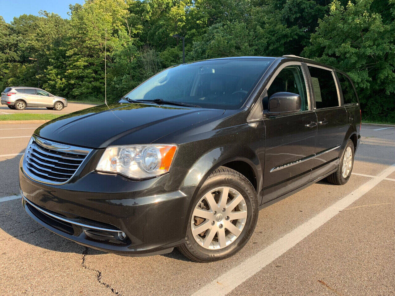 2013 CHRYSLER Town and Country