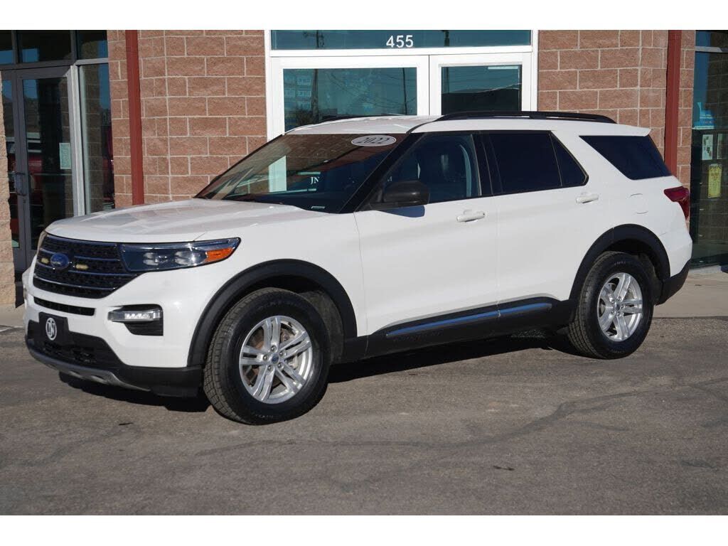 2022 FORD Explorer