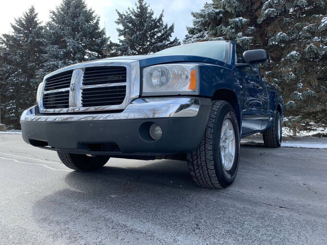 2005 DODGE Dakota