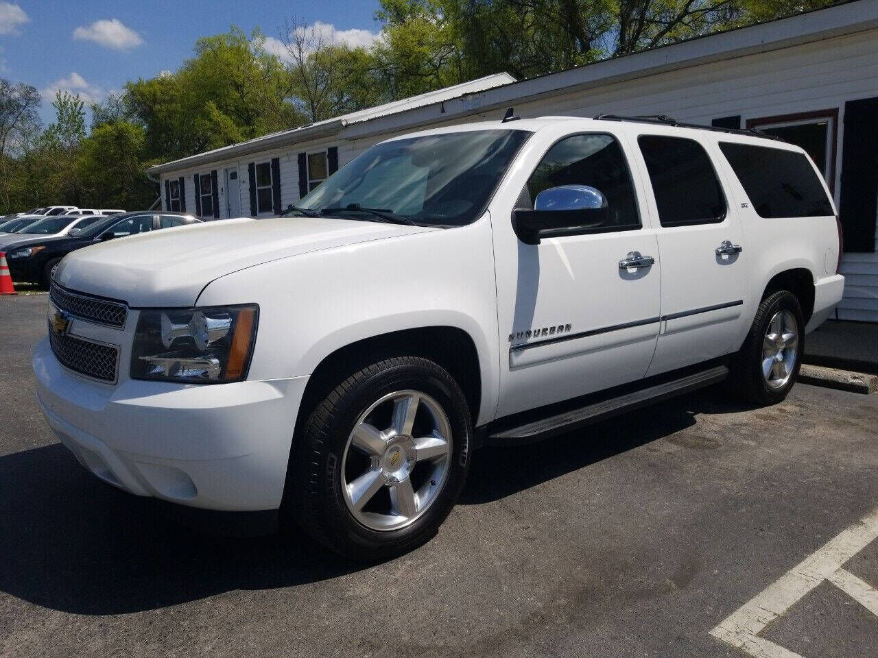 2011 CHEVROLET Suburban