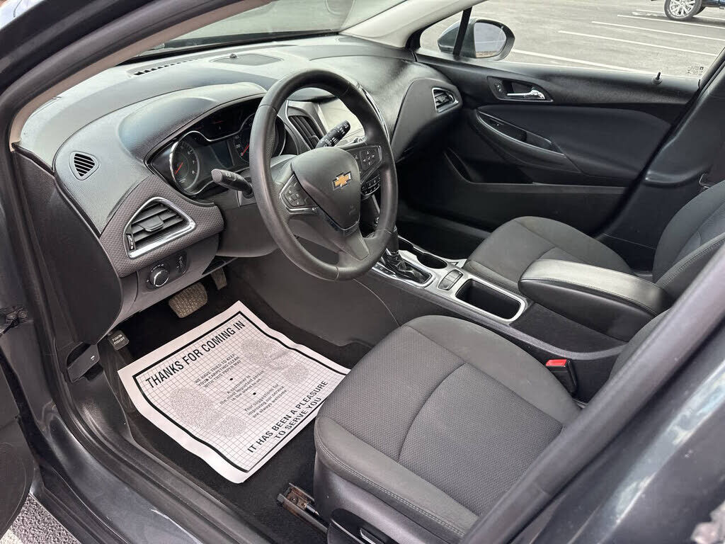 2017 CHEVROLET Cruze