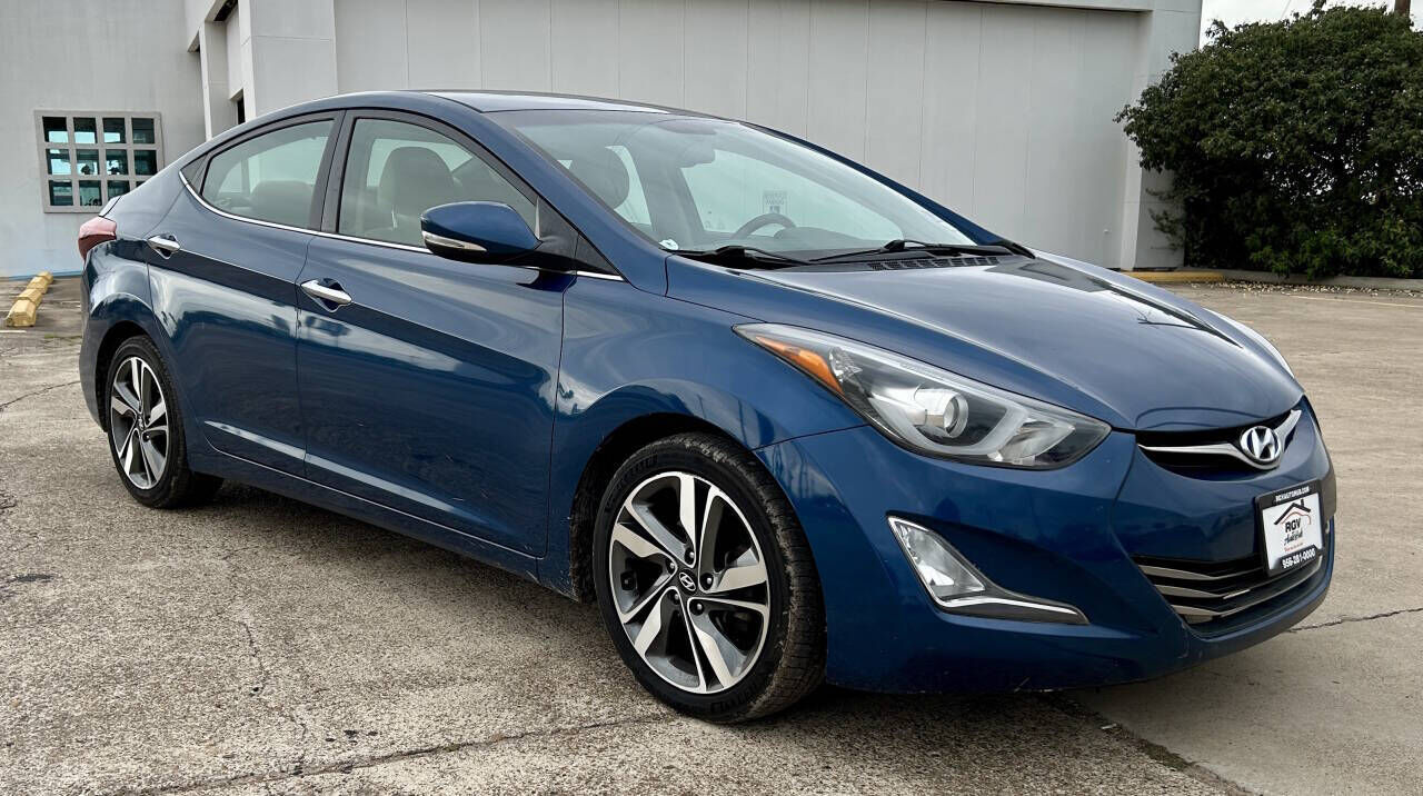 2014 HYUNDAI Elantra