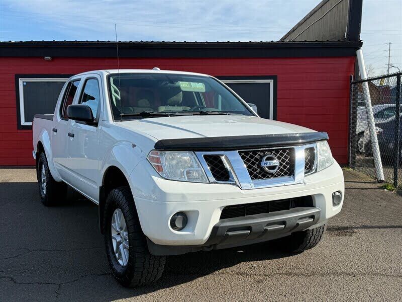 2017 NISSAN Frontier