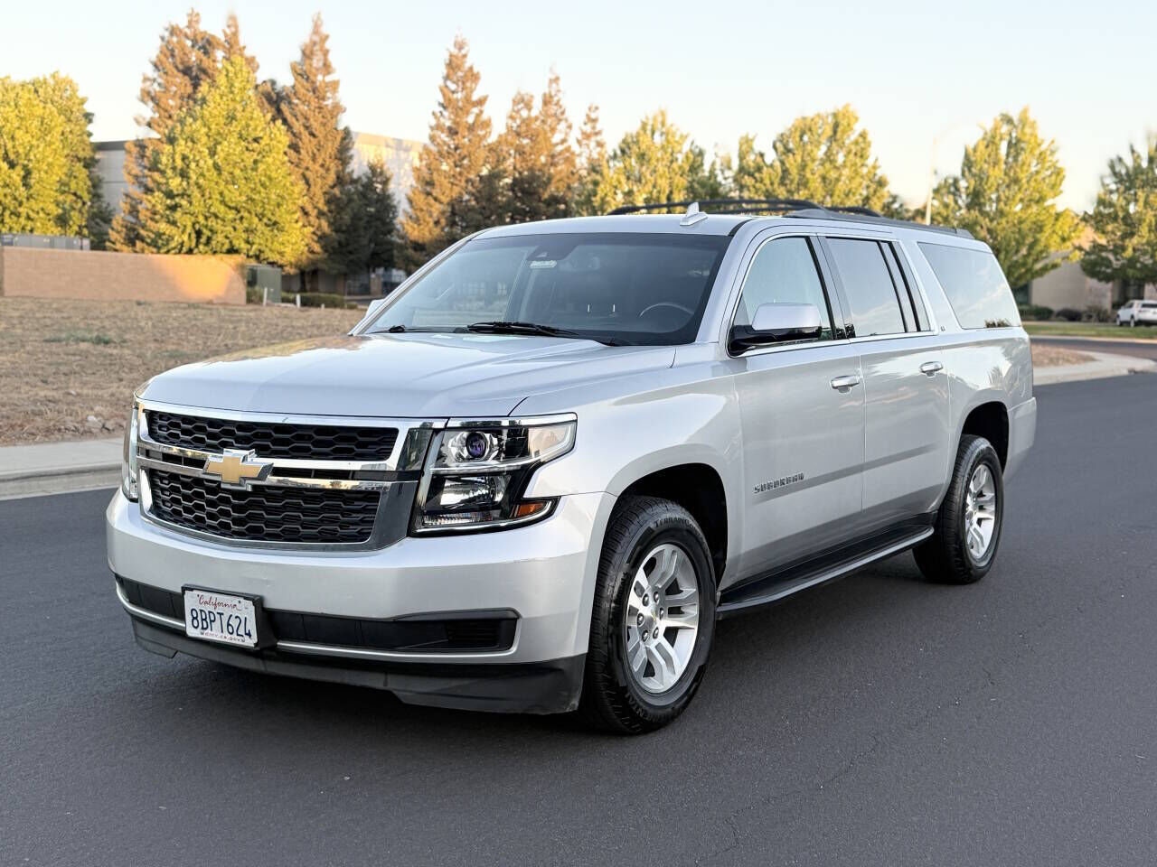 2016 CHEVROLET Suburban