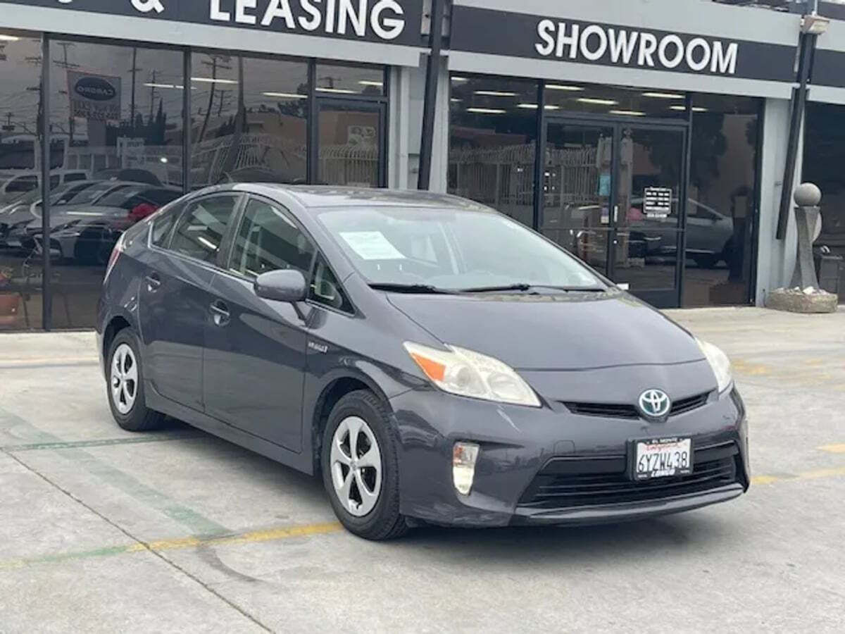 2013 TOYOTA PRIUS
