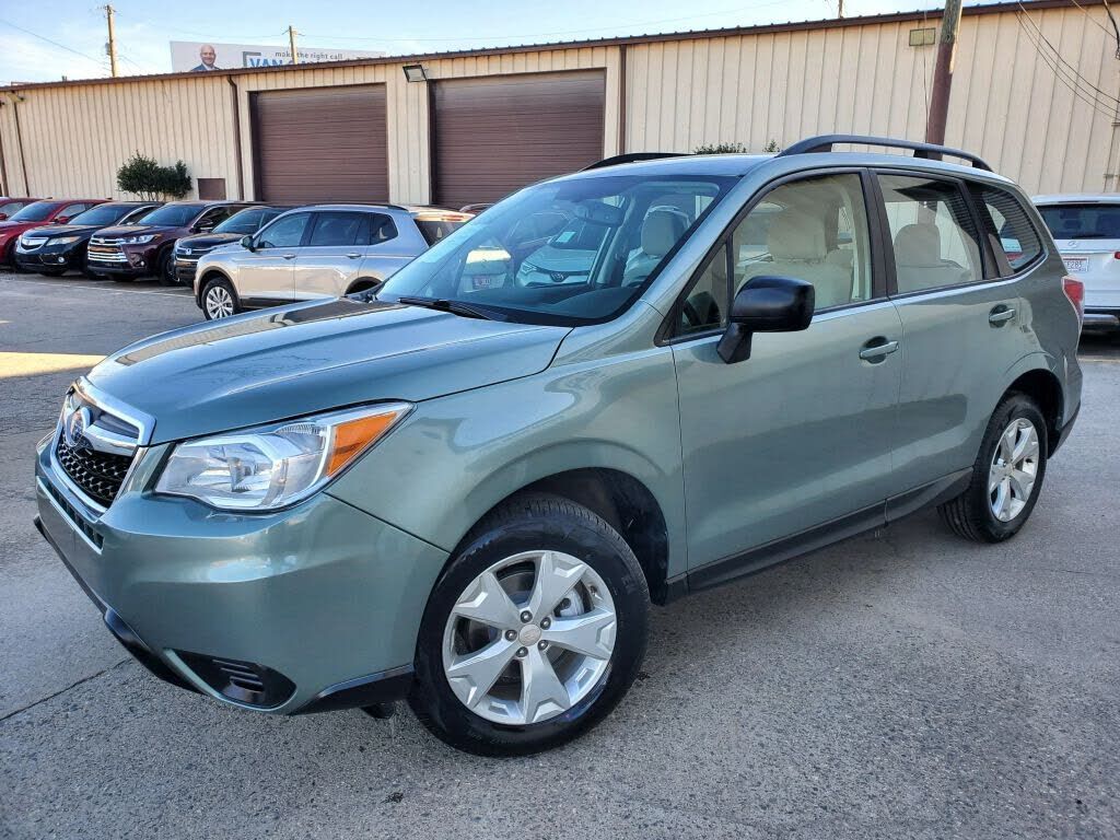 2016 SUBARU Forester