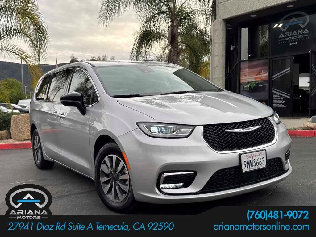 2024 CHRYSLER Pacifica