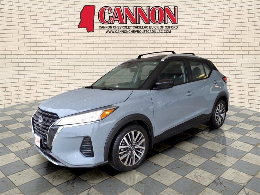 2023 NISSAN Kicks