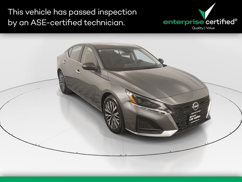 2024 NISSAN Altima
