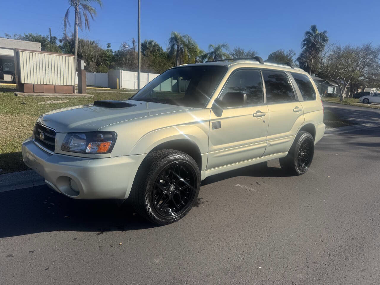 2005 SUBARU Forester