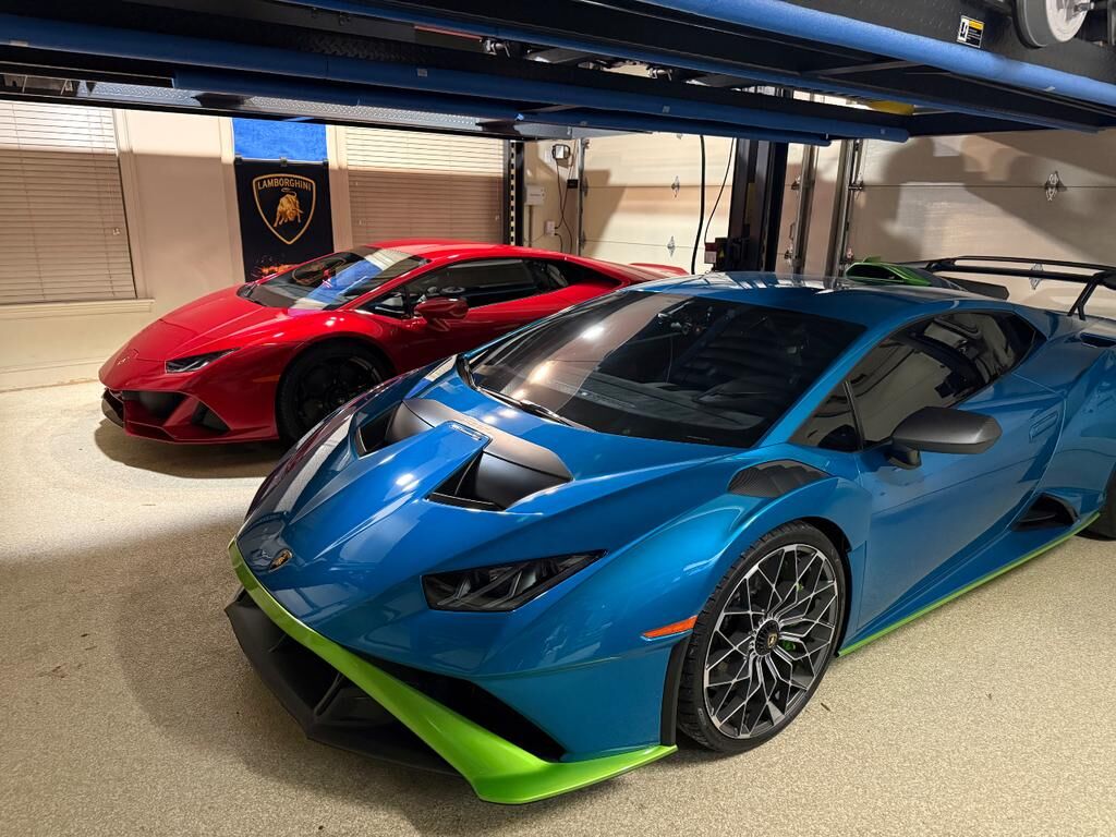 2022 LAMBORGHINI Huracan STO