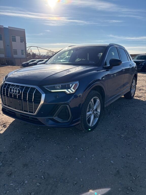 2022 AUDI Q3