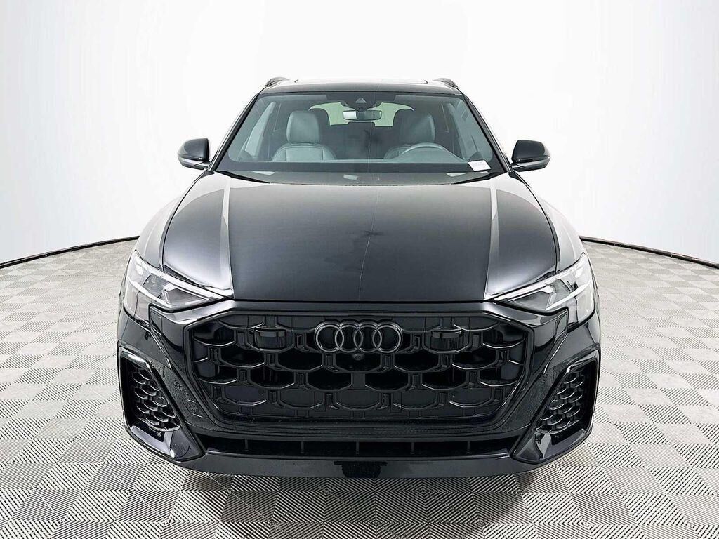 2026 Audi Q8