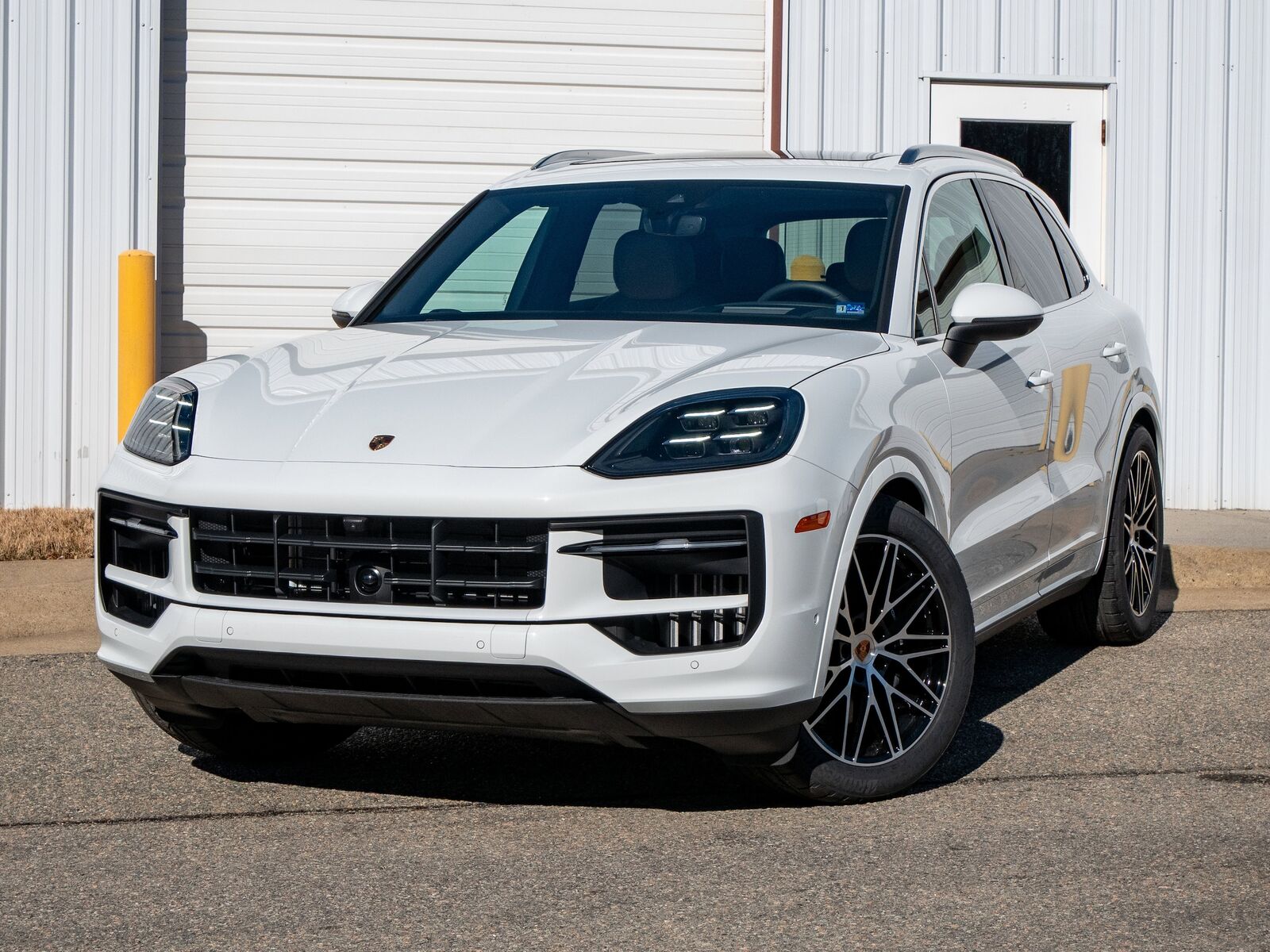 2026 PORSCHE Cayenne