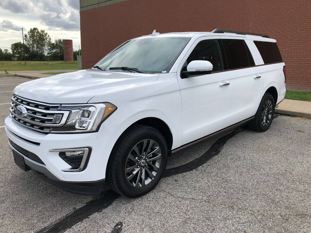 2021 FORD Expedition