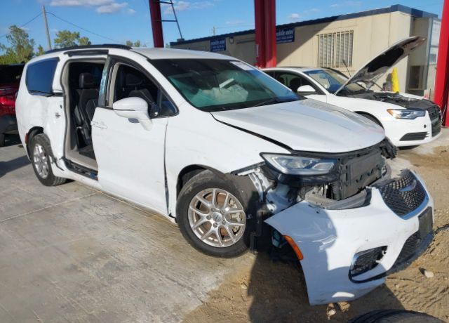2022 CHRYSLER Pacifica