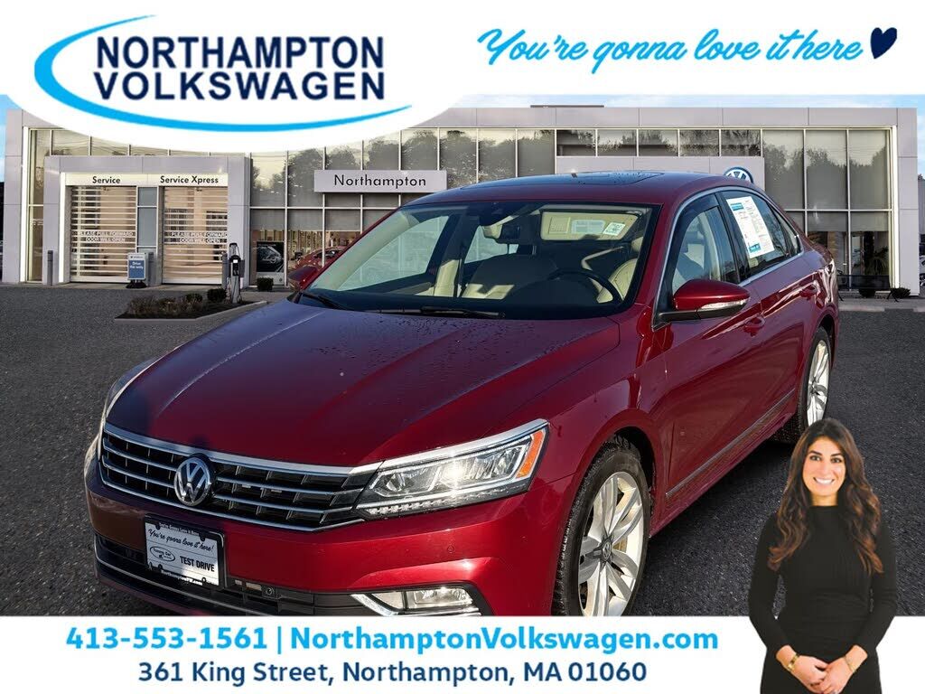 2016 VOLKSWAGEN Passat