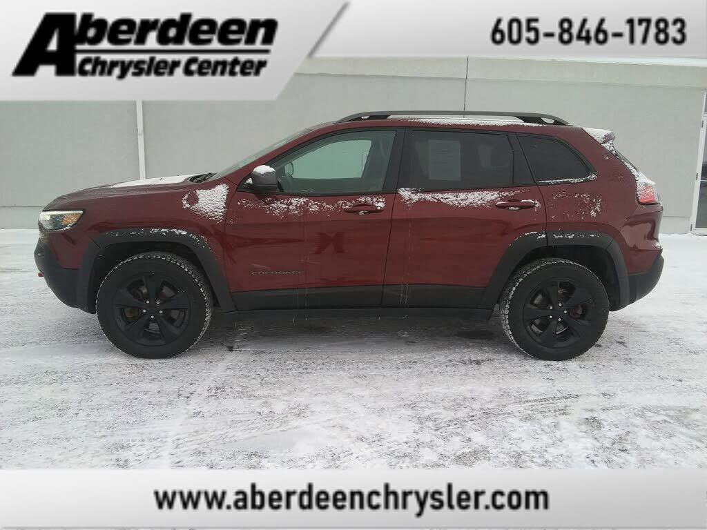 2019 JEEP Cherokee