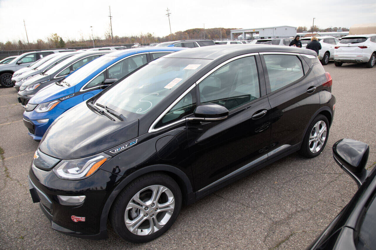 2017 CHEVROLET Bolt EV