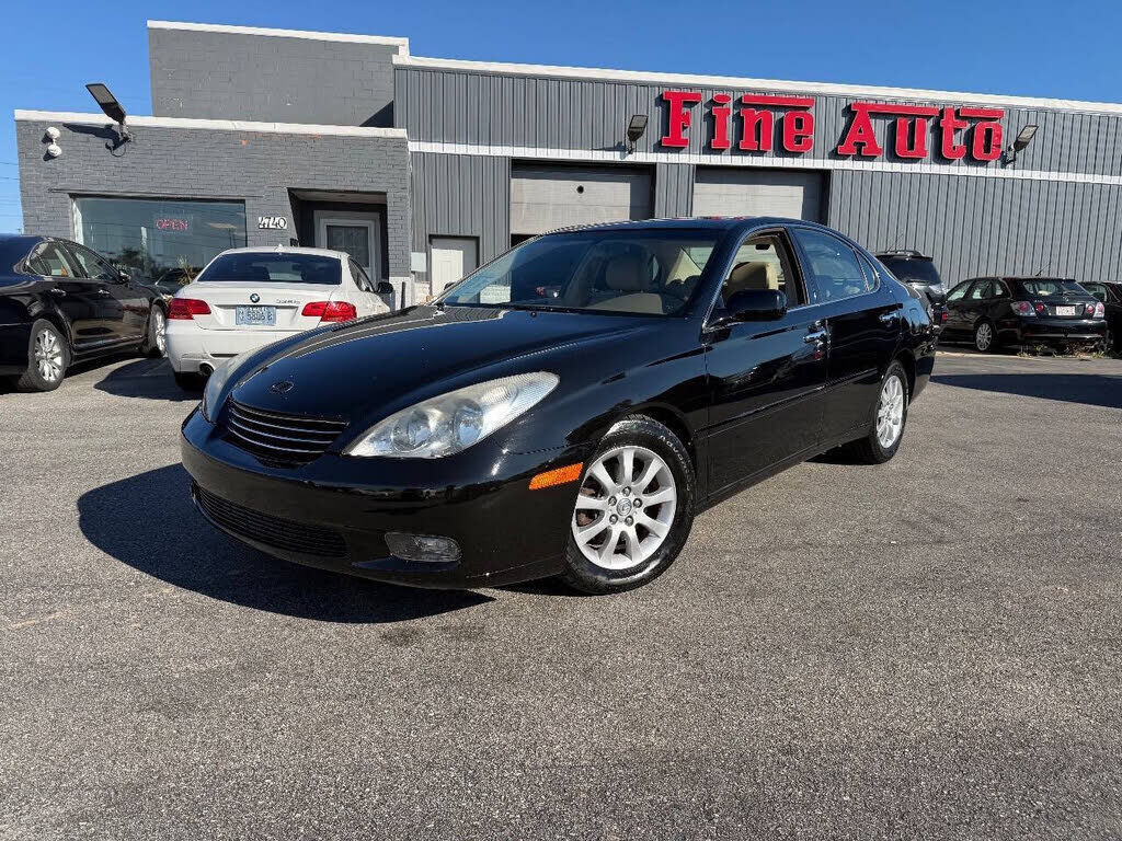 Lexus ES