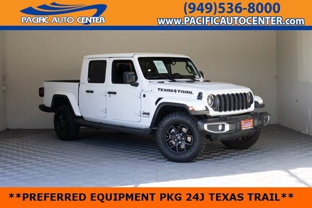 2024 JEEP Gladiator
