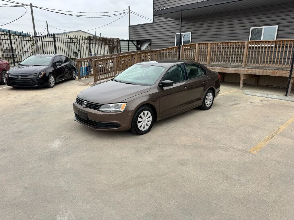 2014 VOLKSWAGEN Jetta