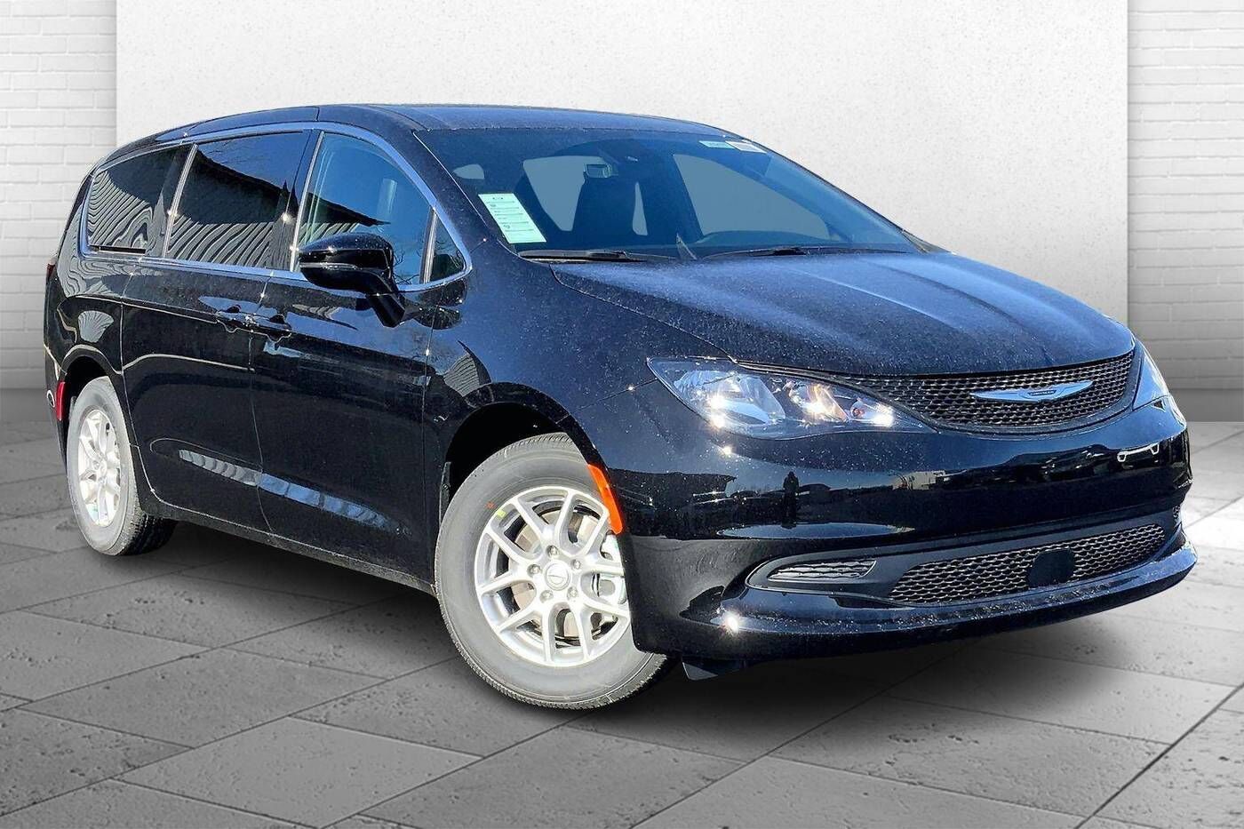 2026 CHRYSLER Voyager