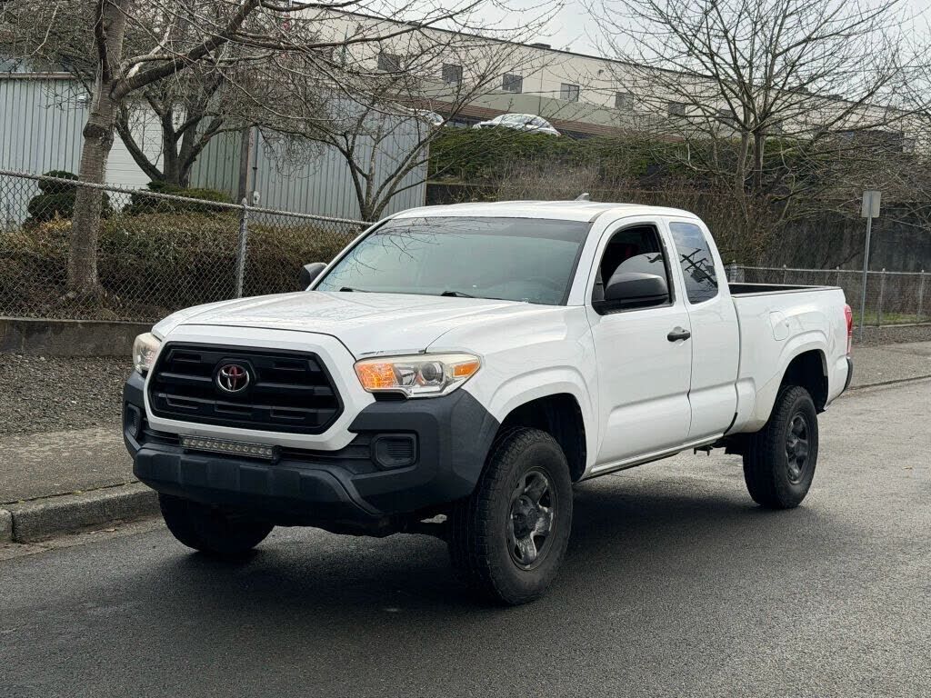2016 TOYOTA Tacoma