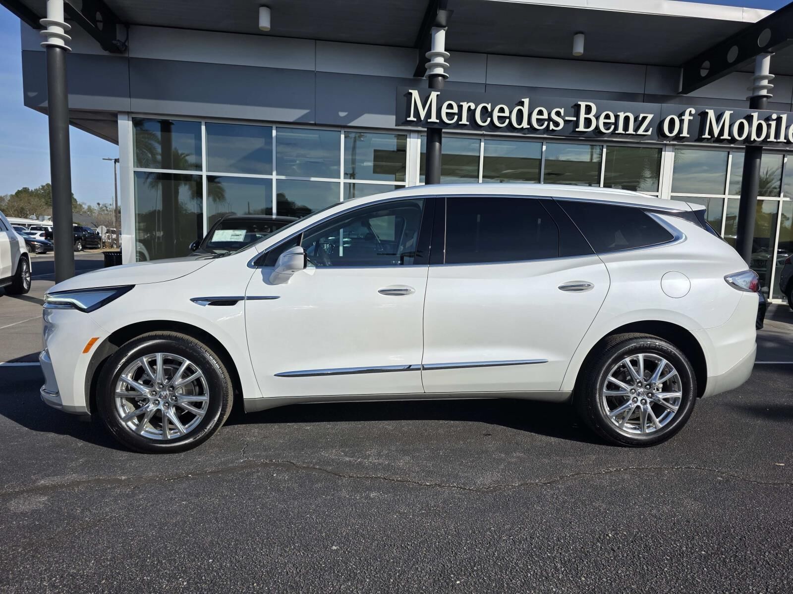 2024 BUICK Enclave