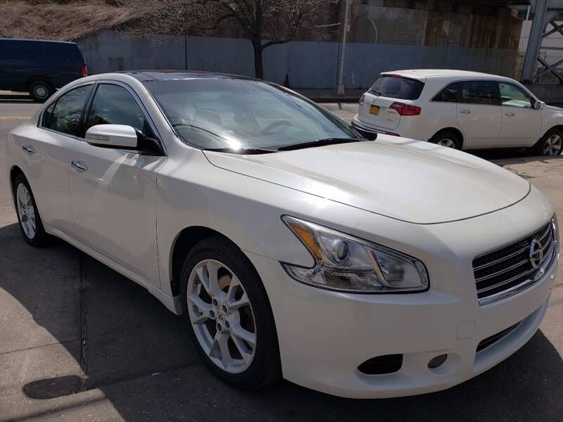 2009 NISSAN Maxima