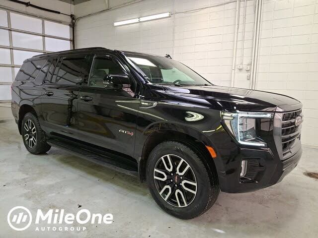 2023 GMC Yukon XL