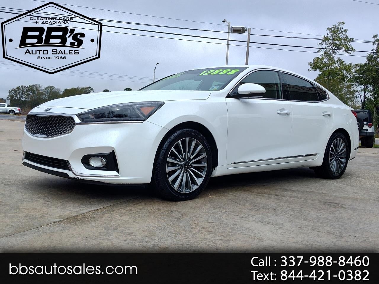 2017 KIA Cadenza