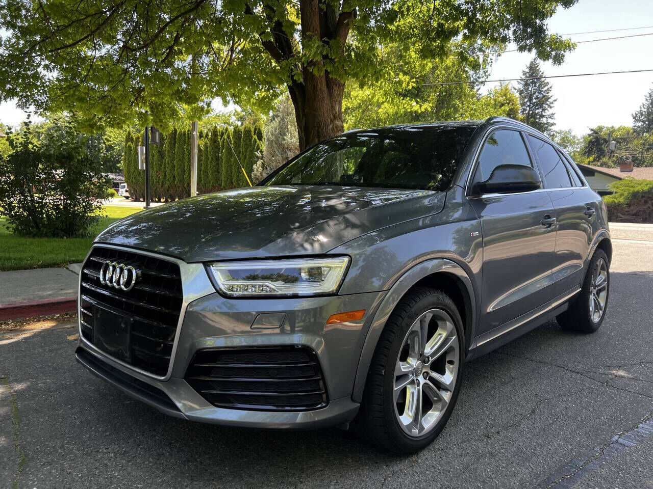 2016 AUDI Q3