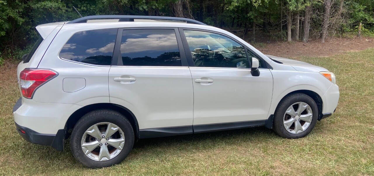 2014 SUBARU Forester
