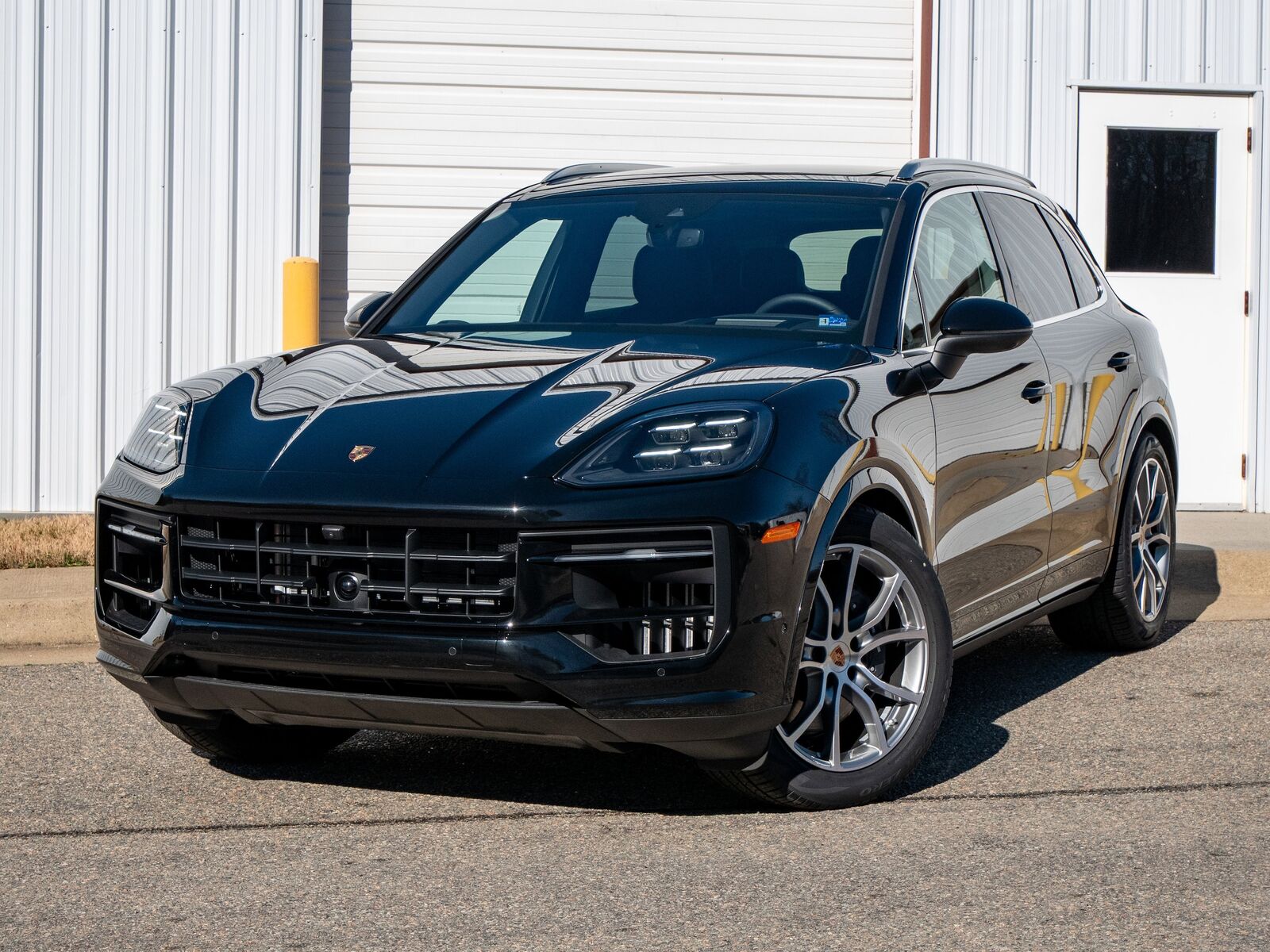2026 PORSCHE Cayenne
