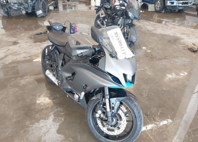 2024 YAMAHA YZF