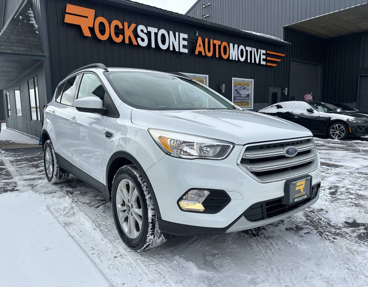 2018 FORD Escape