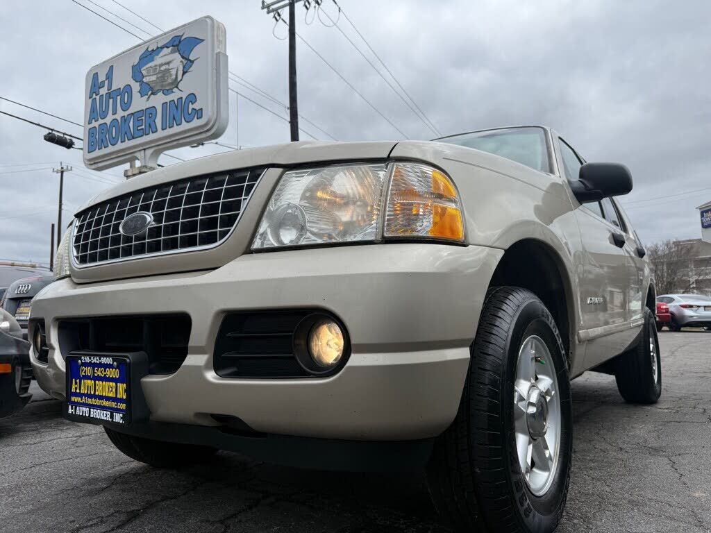 2005 FORD Explorer