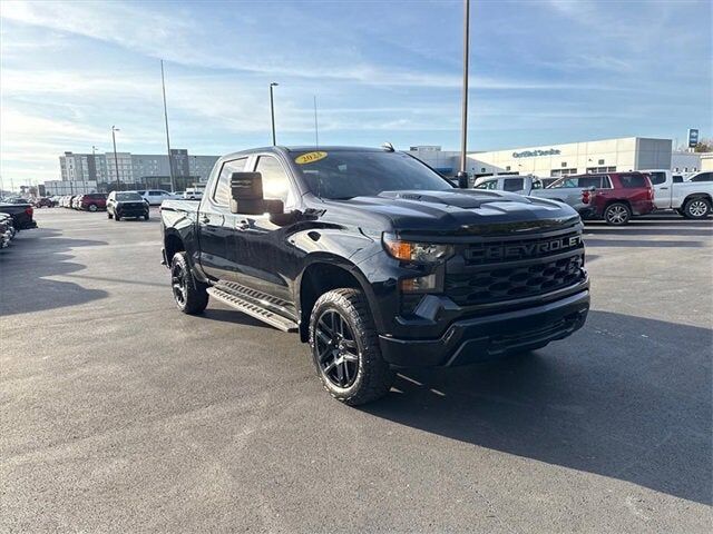 2023 CHEVROLET Silverado