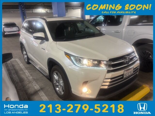 2017 TOYOTA Highlander