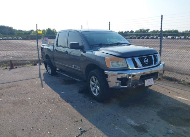 2012 NISSAN Titan
