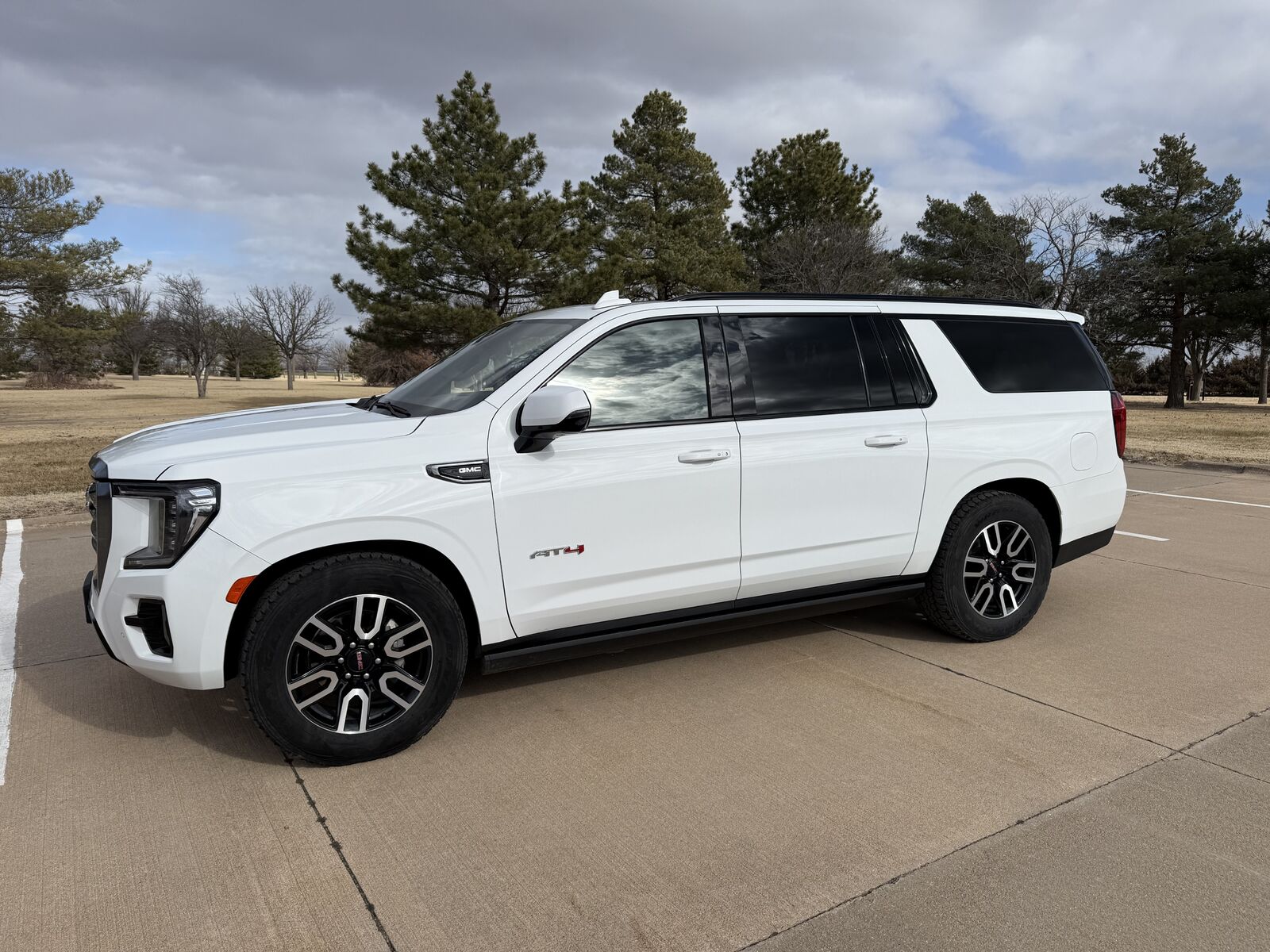 2023 GMC Yukon XL