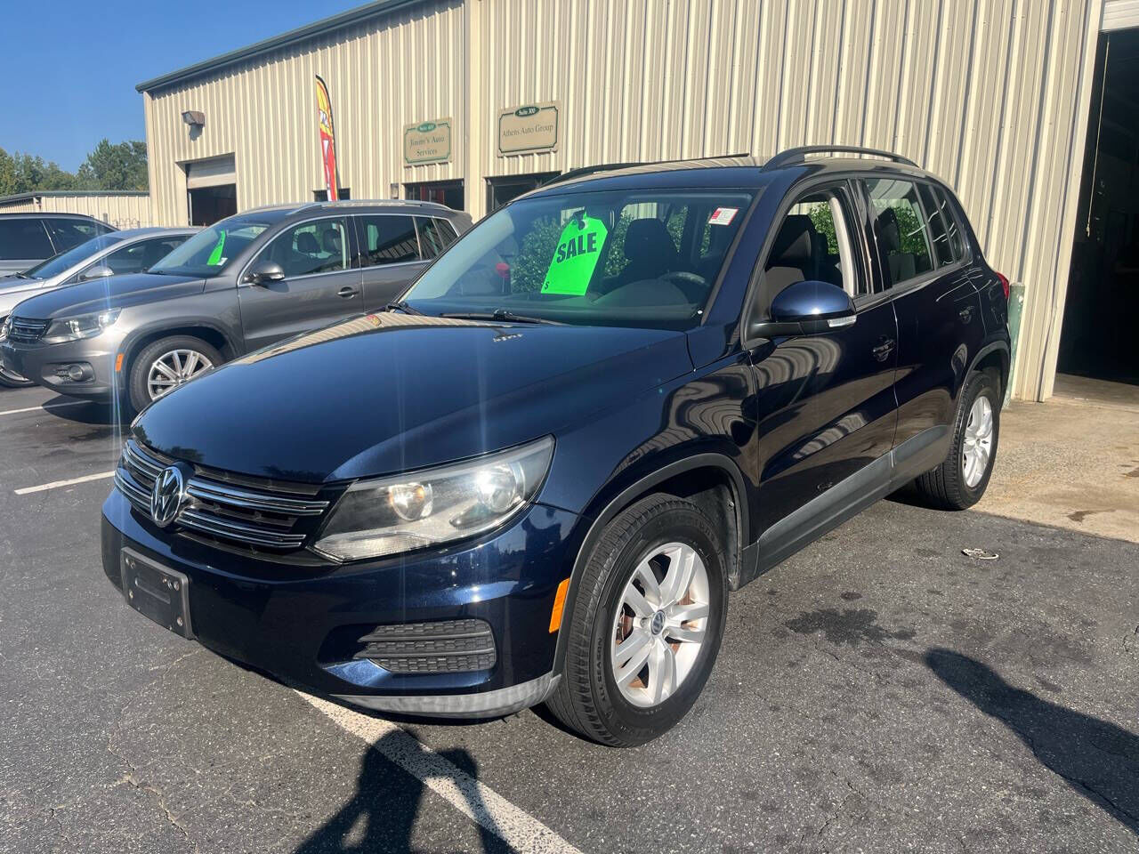 2015 VOLKSWAGEN Tiguan