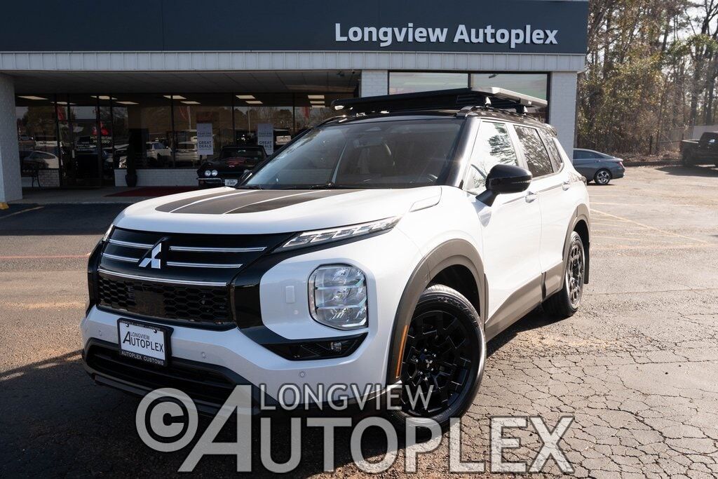 2026 MITSUBISHI Outlander