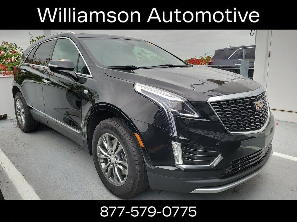2022 CADILLAC XT5